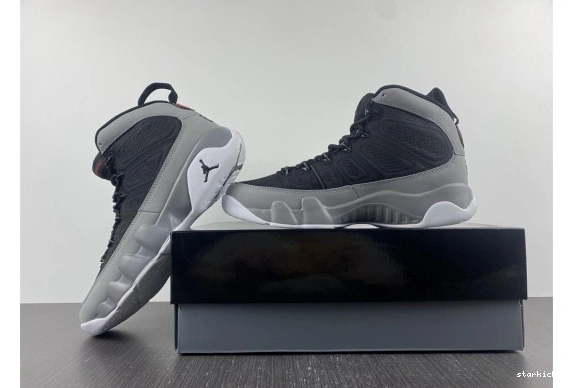 CT8019-060 CT8019-060 Grey Retro 9 Jordan Particle 0502